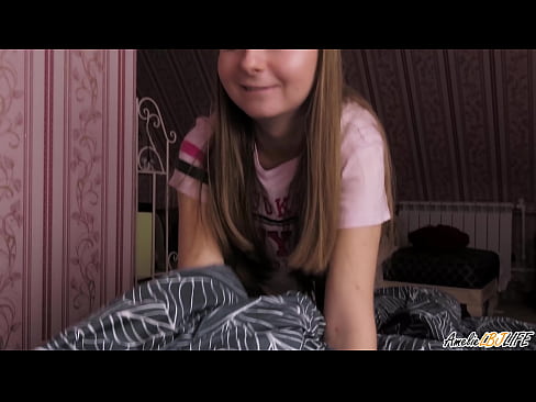 ❤️ Blondie BFF-ya xwe bi kûr dimije û di devê xwe de diqelişe ️❌ Vîdyoya porno li ku.moresexmovies.ru